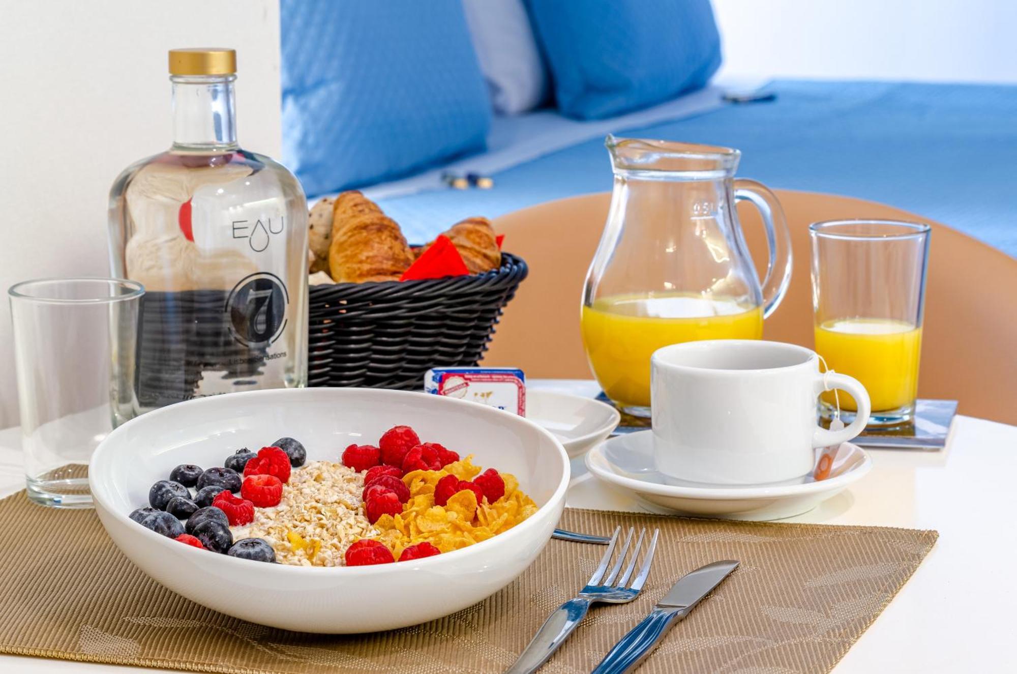 The 7 Hotel, Suites, & 3* Lisboa