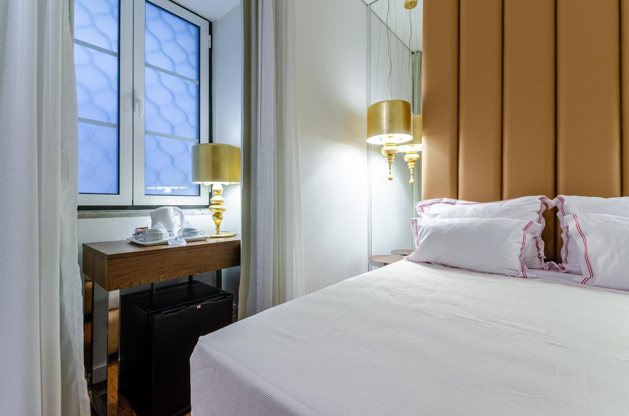 The 7 Hotel, Suites, & Hotel